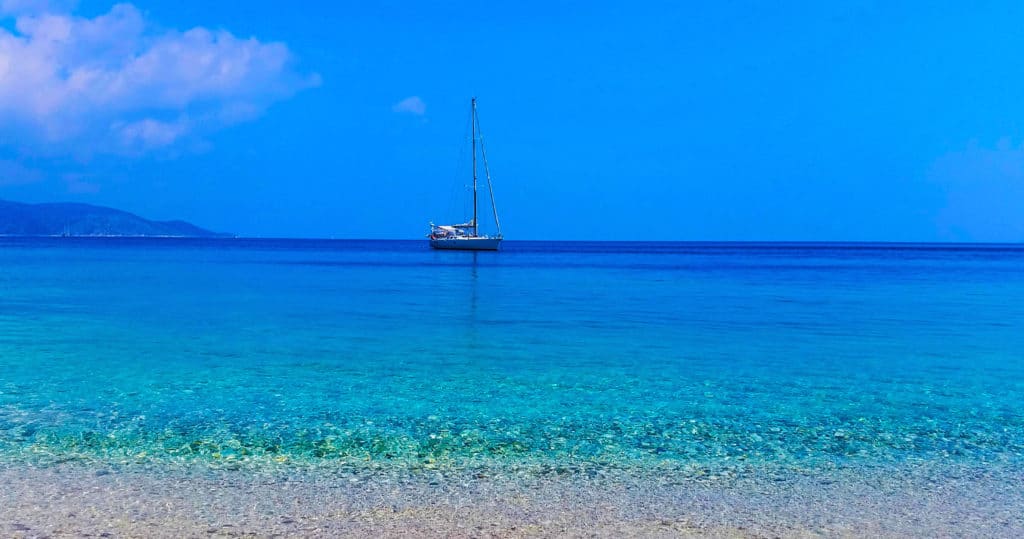 La plage de Gidaki sur l'île grecque méconnue d'Ithaque