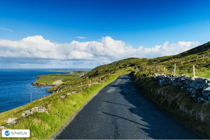 La Sky Road près de Derrigimlagh en Irlande