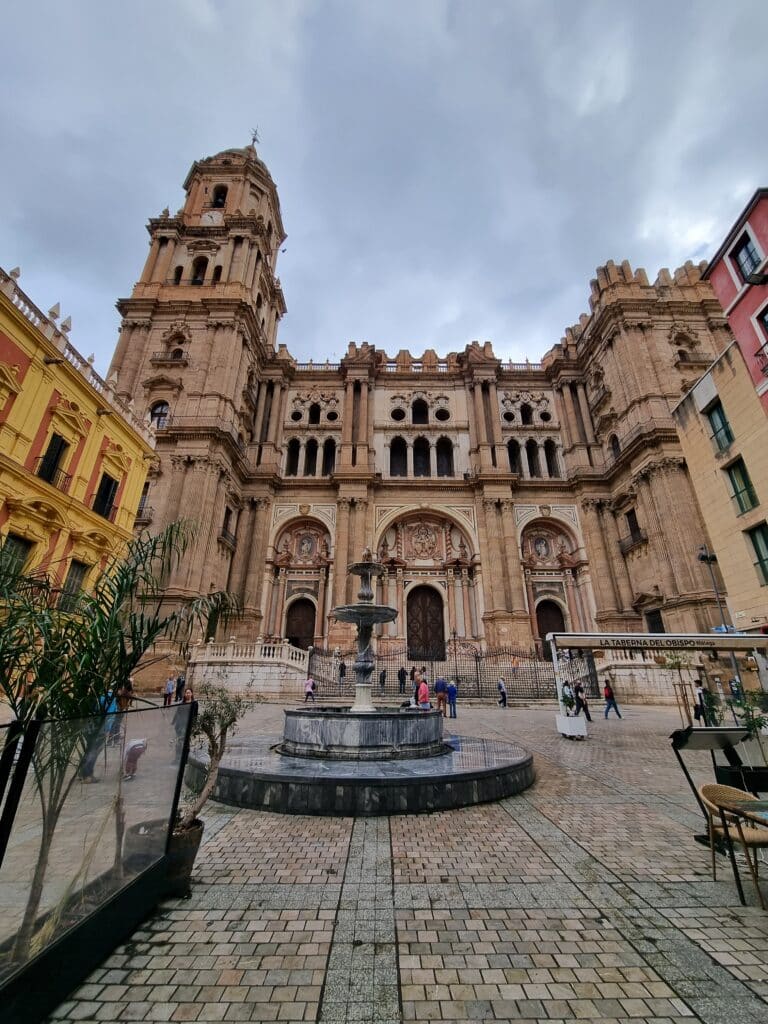 La cathédrale de Malaga en Andalousie