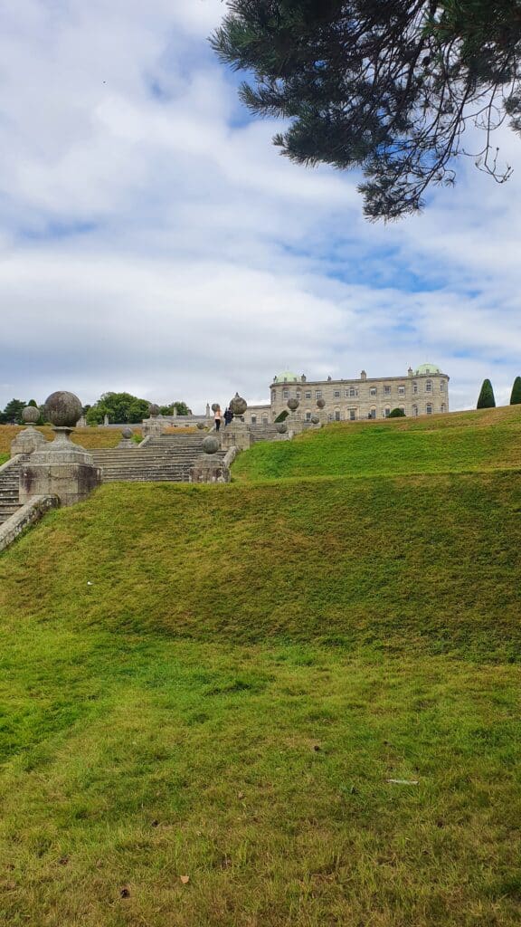 Découvrir le manoir de Powerscourt Estate dans le Comté de Wicklow en Irlande