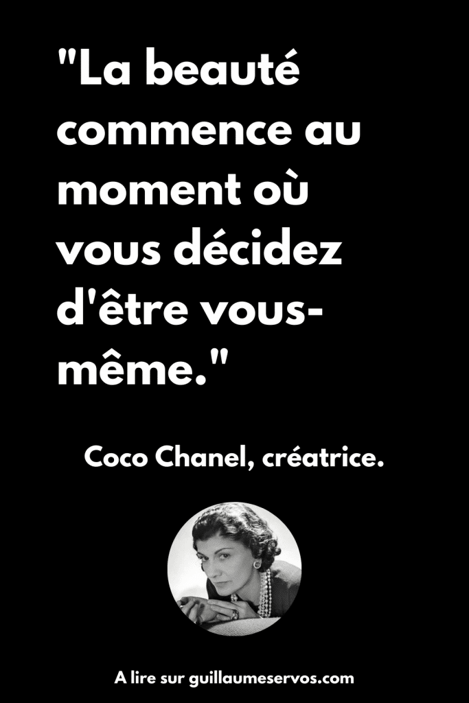 Coco Chanel, créatrice.